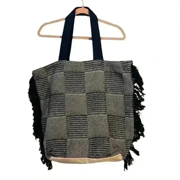 Handbags - Fringe Tote